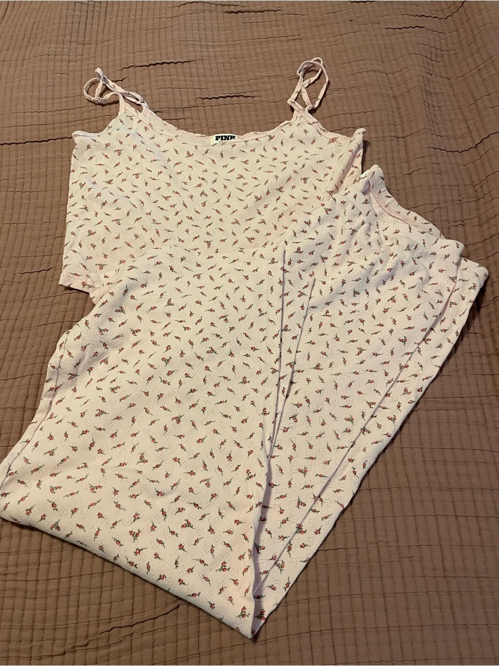Victoria’s Secret PINK Pajama Set Floral Print Heart Cutouts Medium